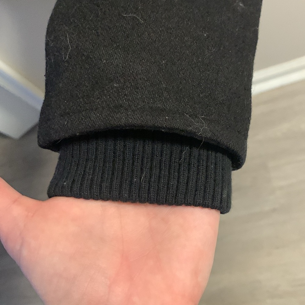 Black jacket - Picture 3 of 3